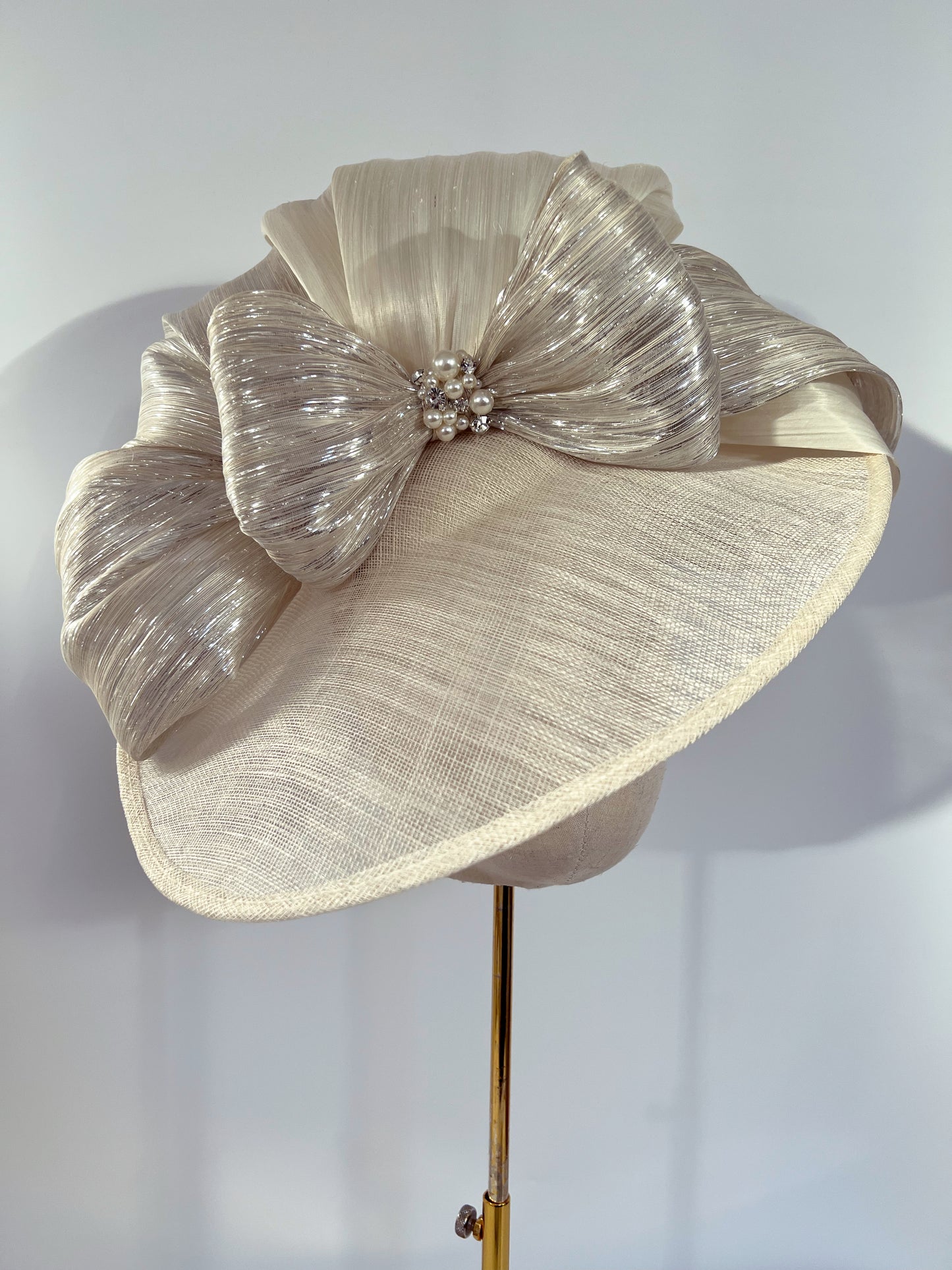 Sinamay Hat in Ivory with Silk Abaca