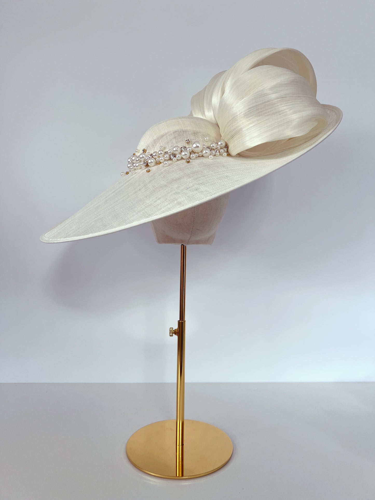 Extra Large Hat in Ivory