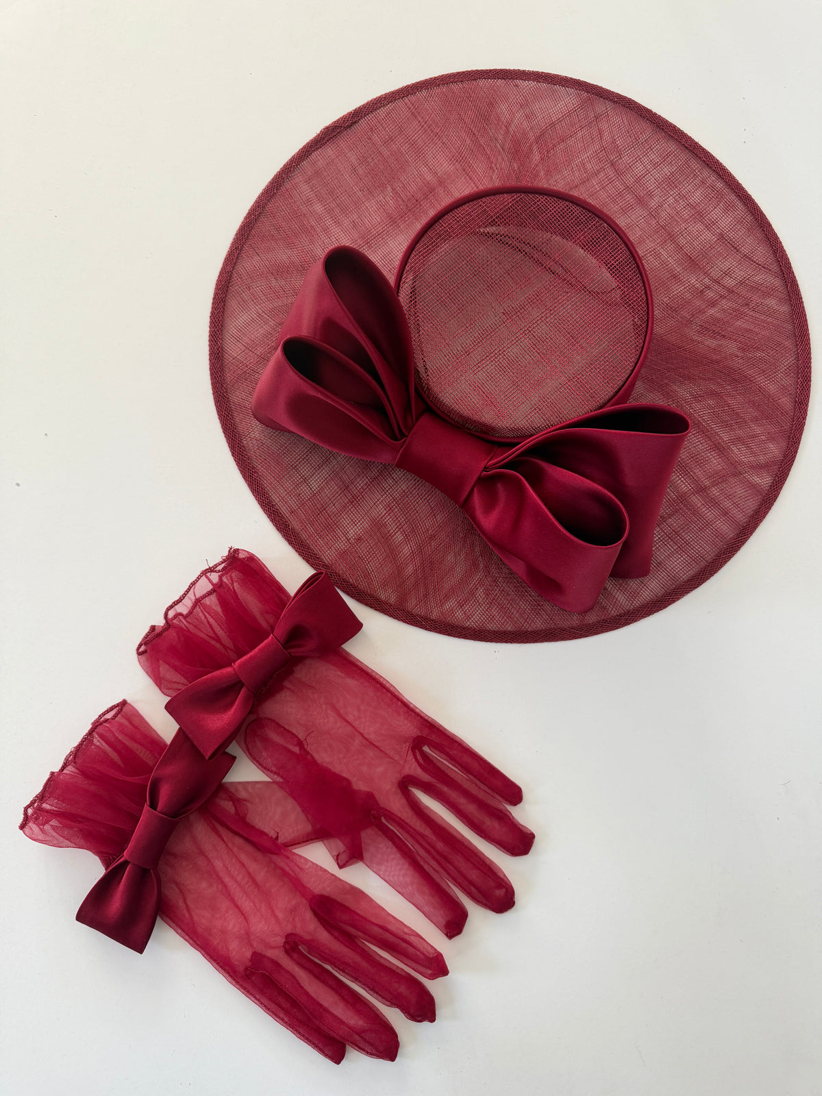 Burgundy Boater with Gloves