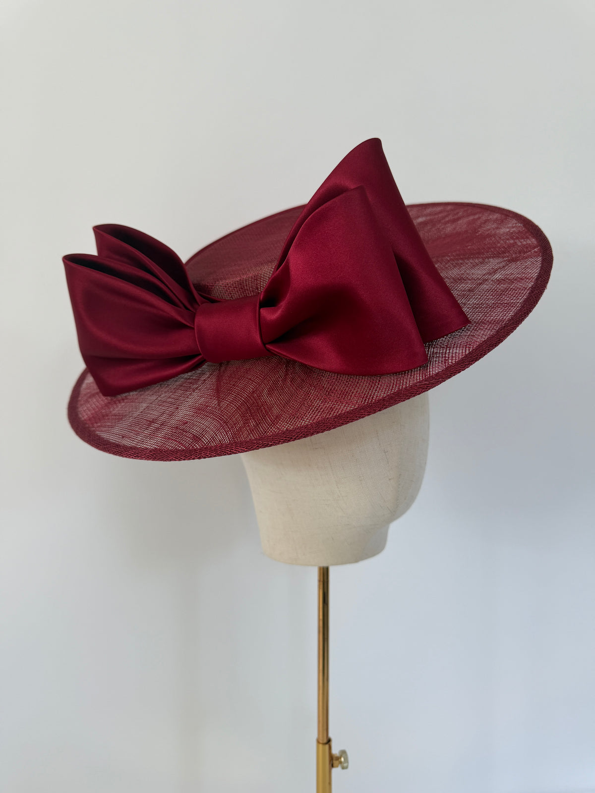 Burgundy Boater with Gloves