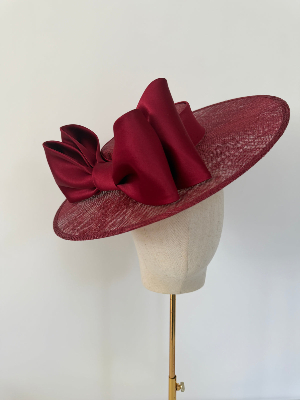 Burgundy Boater with Gloves
