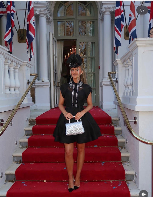 Effortless elegance in black