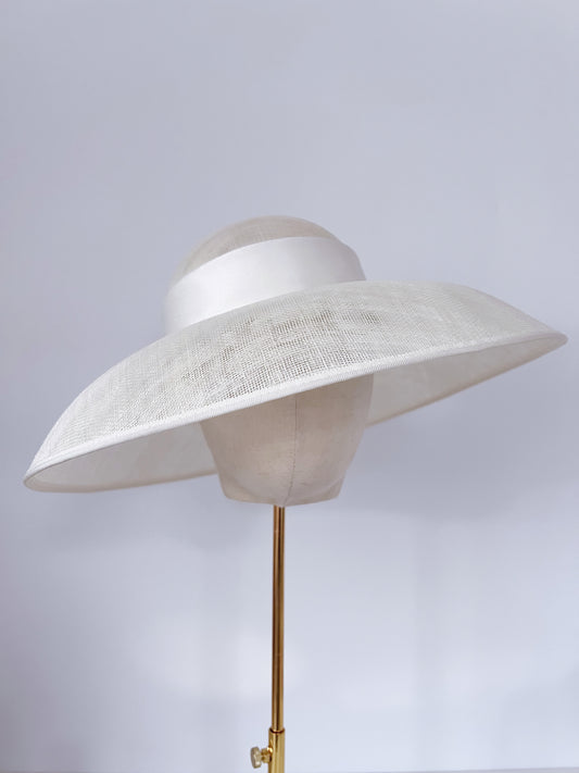 Bespoke Hat in Ivory