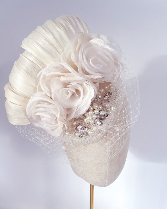 Headpiece with Flowers, Silk Abaca and Veiling in Ivory