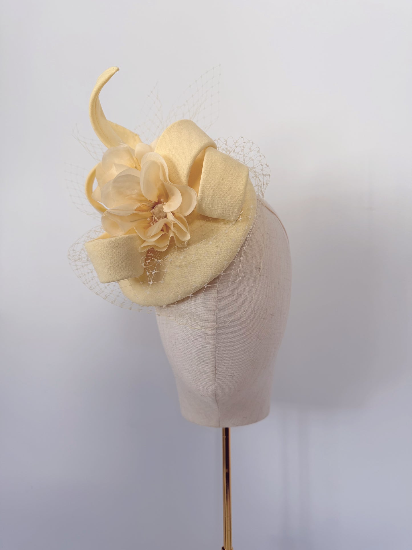 Bespoke Headpiece in Lemon
